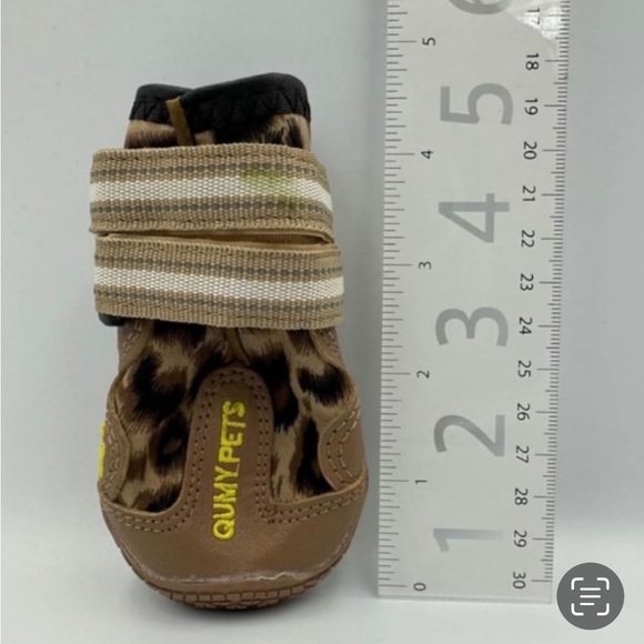 QUMY dog waterproof boots- Leopard print- Size
2 (18-27 lbs) gentle used - Picture 6 of 10